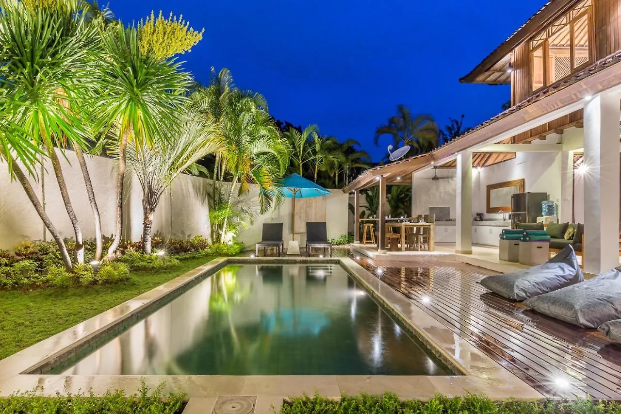 Villa Bunga 1 سمينياك 0*,